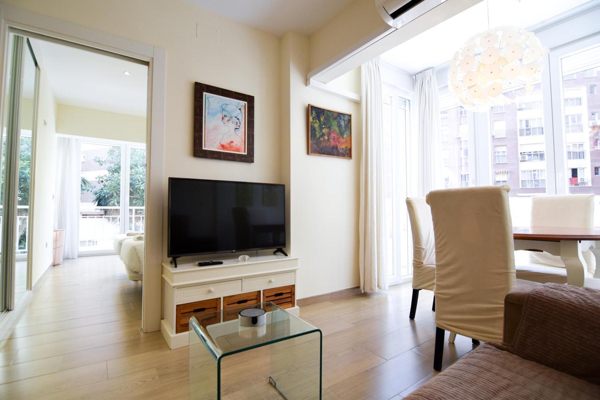 Malagueta Beachside Charm Leilighet Málaga Eksteriør bilde